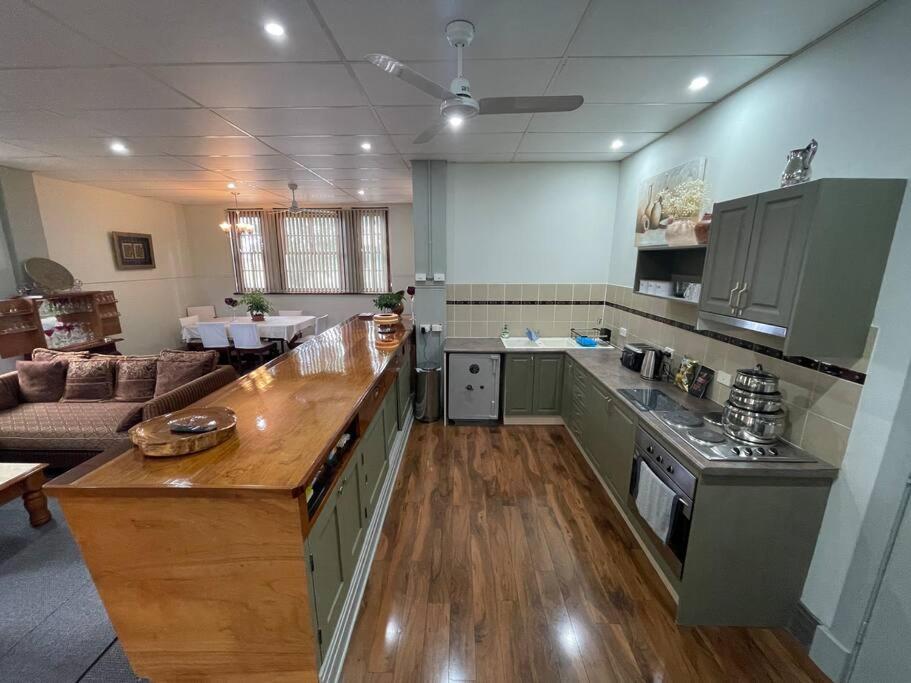 האט הד Post Office Boutique Accommodation מראה חיצוני תמונה